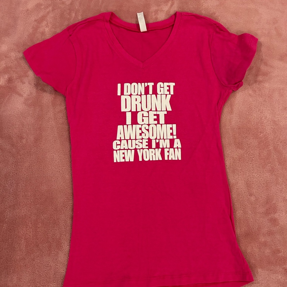 NWOT Womens Pink NY Fan Tee